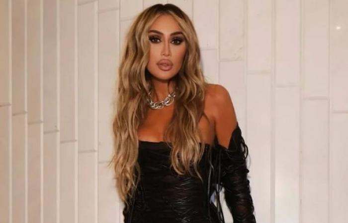 مايا دياب تتألق بإطلالة جريئة بتوقيع جان لويس صبجي
