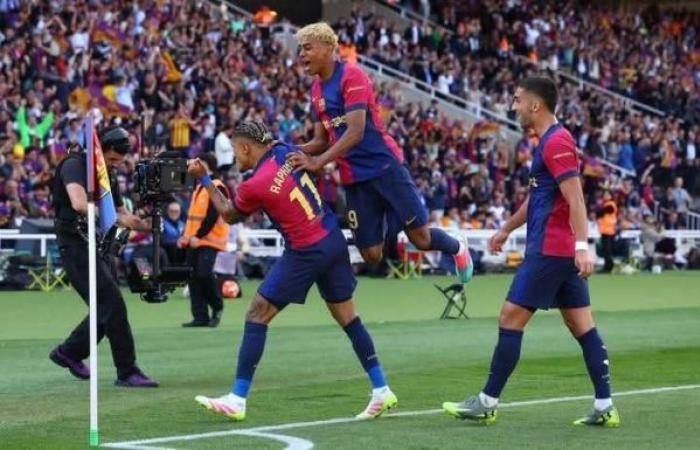 أخبار العالم : "كلاسيكو" السباعية.. برشلونة يكرر فوزه على الريال ويقترب من حسم لقب الليغا