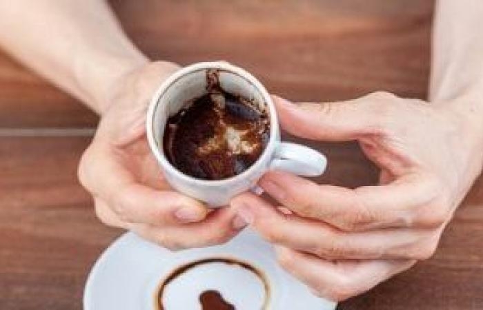 صحة وطب : 10 علاجات تجنب تناولها مع القهوة.. أدوية السكر والضغط أبرزها