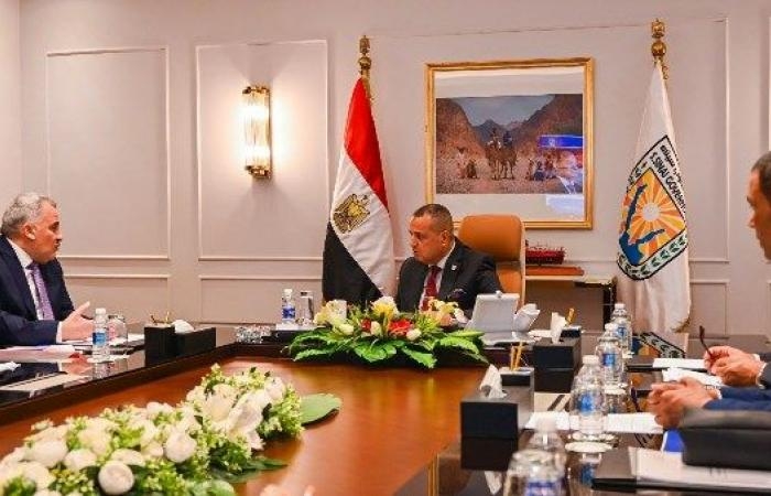 أخبار مصر : محافظ جنوب سيناء يبحث تطوير قطاع الثروة السمكية