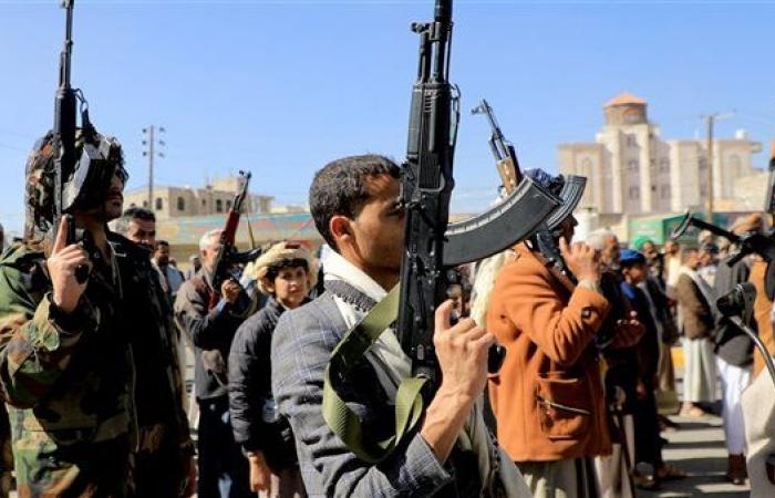 أخبار العالم : الحوثيون: استهدفنا مطار بن جوريون بصاروخ باليستى فرط صوتى
