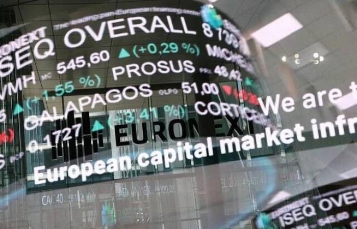 إقتصاد : رسوم ترامب الجمركية تحجب توقعات الشركات الأوروبية