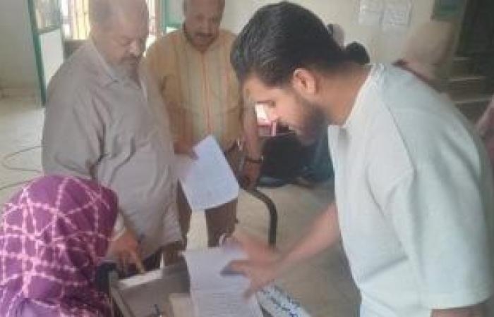 محافظات : حياة كريمة ببنى سويف.. فحص وتوفير العلاج لـ 1250 مواطنا وتقديم 3800 خدمة طبية