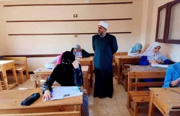 أخبار مصر : هدوء بلجان شهادات القراءات بمنطقة الشرقية الأزهرية