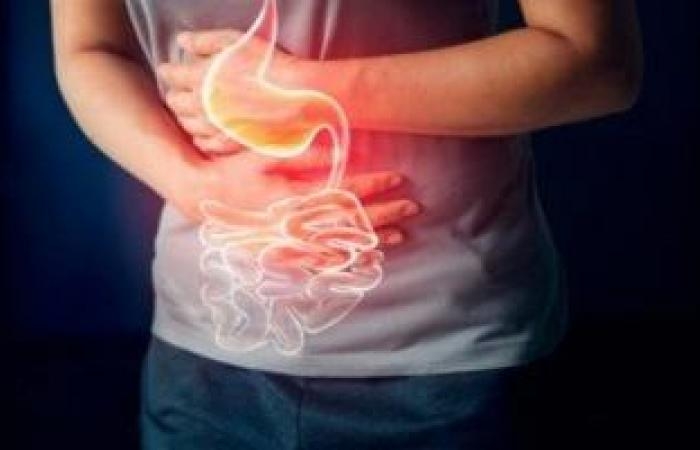 صحة وطب : 5 أعراض لالتهاب الأمعاء يجب ألا تتجاهلها وطرق السيطرة عليه