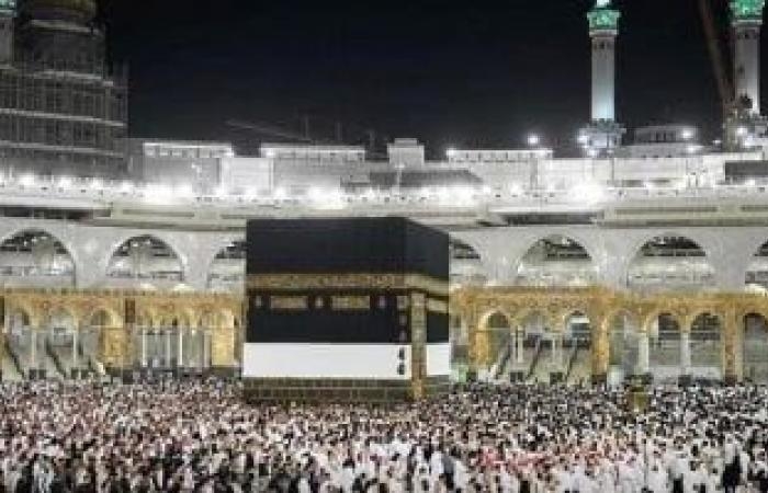 أخبار عربية : غرامة تصل لـ 20 ألف ريال لمن يضبط مؤديا أو محاولا أداء الحج دون تصريح