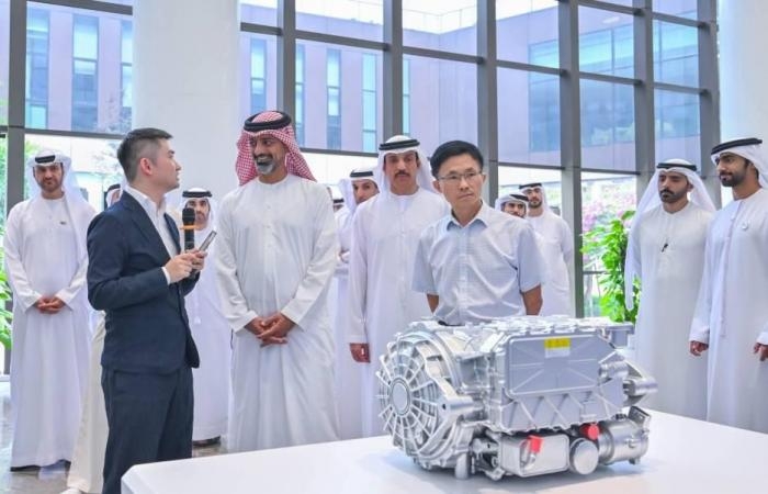 أخبار العالم : عمار بن حميد: خطط تتقاطع مع رؤيتنا لبناء اقتصاد معرفي ومتنوع