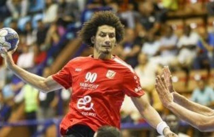 أخبار الرياضة : على زين: الأهلي اعتاد على التتويج بالبطولات وإسعاد الجماهير