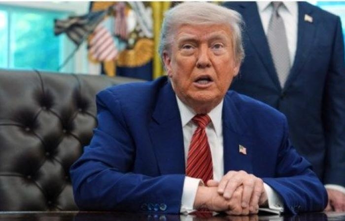 أخبار مصر : ترامب يهاجم آبل وهاتفه يقاطعه مرتين.. "الكونغرس يرد على الفور!"