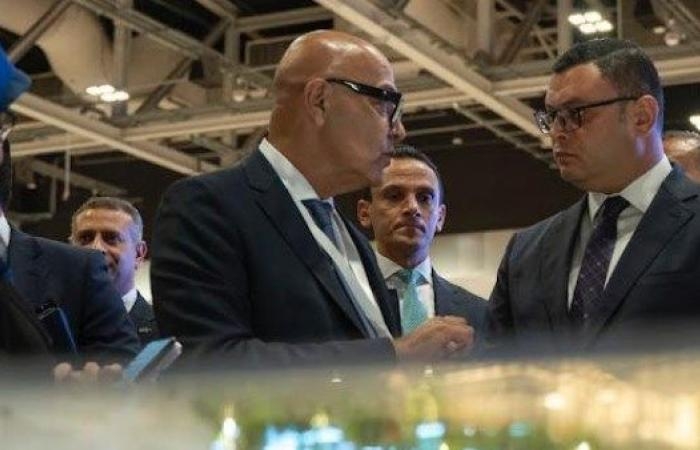 أخبار مصر : وزير الإسكان يختتم مشاركته بمعرض عُمان العقاري 2025 ويشيد بمشروع «وادي زها»