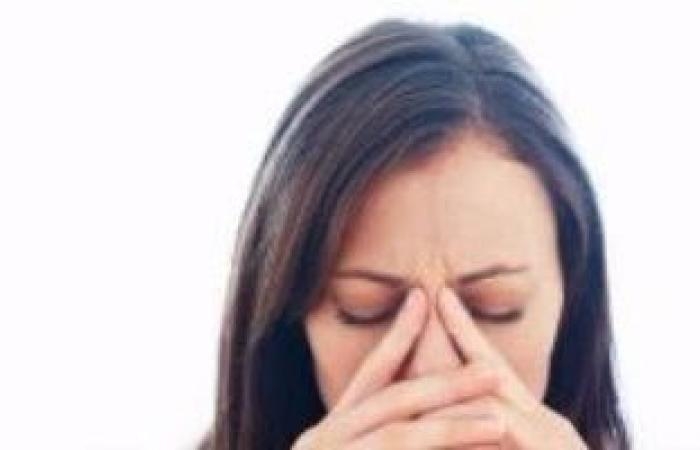 صحة وطب : اليوم العالمي للغدة الدرقية.. سبب يجعل "المصابات" أكثر عرضة لهشاشة العظام