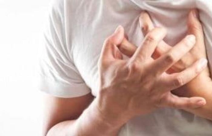 صحة وطب : نوبة قلبية أم سكتة دماغية أم قصور في القلب.. تعرف على العلامات