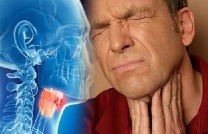 صحة وطب : استخراج موبايل من معدة مريض.. علامات ابتلاع جسم صلب تلزم التوجه للطبيب فورًا