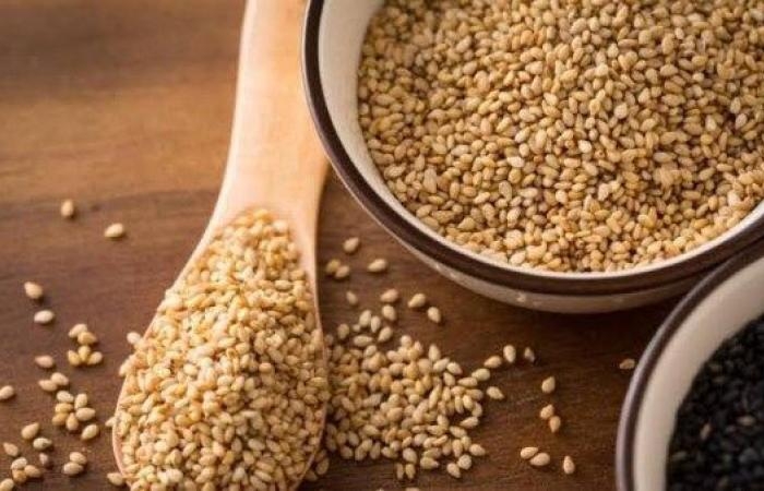 أخبار مصر : لصحة الجلد والشعر.. ماذا يحدث عند تناول معلقة سمسم يوميا؟