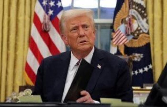 الأخبار العالمية : لم ينجح مع روسيا والصين.. CNN: إحباطات ترامب فى السياسة الخارجية تتراكم