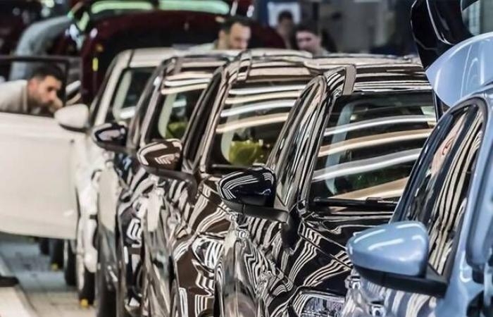 إقتصاد : ارتفاع مبيعات السيارات بتركيا 7.4% في مايو
