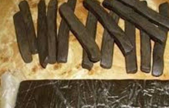 أخبار مصر : بـ 70 مليون جنيه.. تجديد حبس تشكيل عصابي بتهمة ترويج حشيش اصطناعي