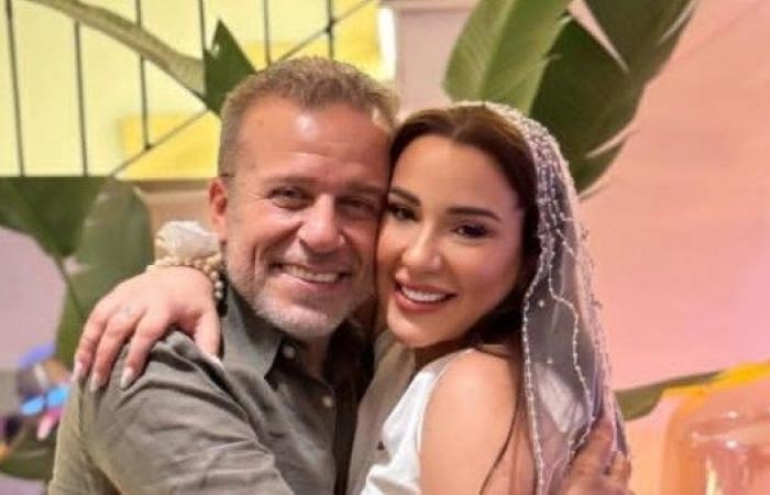 أخبار مصر : شريف منير يوجه كلامات مؤثرة لزوج ابنته خلال عقد القران .. ماذا قال؟