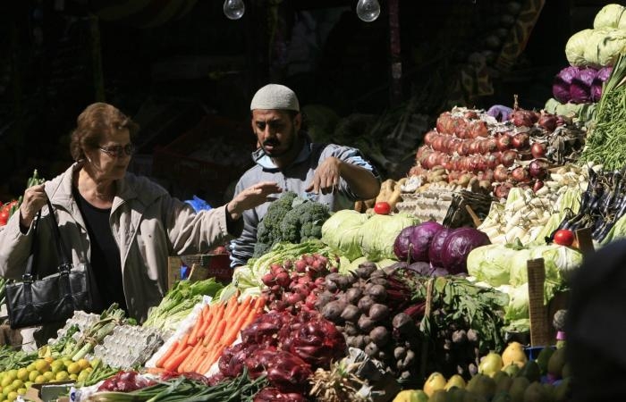أخبار العالم : أسعار الغذاء ترفع معدل التضخم في مصر للشهر الثالث على التوالي.. وخبراء يعلقون