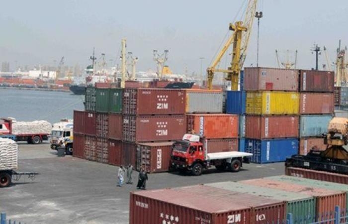 أخبار مصر : الجمارك تحصل 14.06 مليون جنيه من بيع بضائع متنوعة بالمزاد العلني بـ 4منافذ جمركية