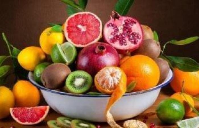 صحة وطب : تناولها على معدة فارغة.. 8 فواكه تدعم الهضم وتطهر المعدة