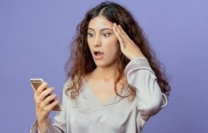 صحة وطب : السموم الرقمية.. كيف تحد من أضرار استخدام الشاشات