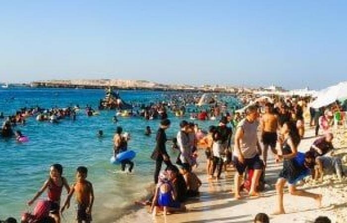 صحة وطب : عشان مصيف كله صحة سعادة.. أطباء يقدمون روشتة لتجنب العدوى لكل الأسرة