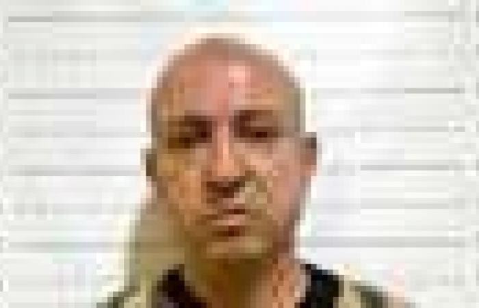 نافذة سوريا.. القبض على ابن عم الأسد في عملية "أمنية محكمة"