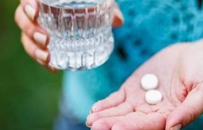 صحة وطب : دراسة: تناول الأسبرين يوميًا يخفض خطر الإصابة بالسكر المرتبط بكورونا