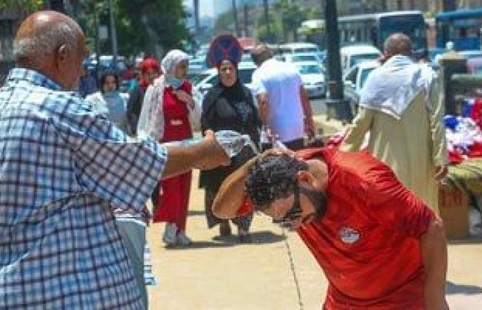 صحة وطب : مع بداية الصيف.. طرق طبيعية للحفاظ على ترطيب جسمك والوقاية من الجفاف