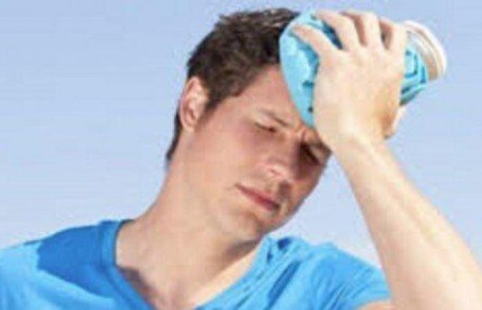 بعد ارتفاع درجات الحرارة.. طرق الوقاية من ضربات الشمس والإجهاد الحراري