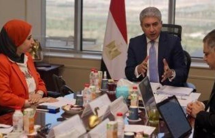 أخبار الاقتصاد : وزير السياحة: نعمل على تطوير وتنمية المنتجات السياحية المختلفة الموجودة بمصر