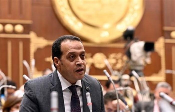 أخبار العالم : خالد أبوالوفا: السماح بالتعامل باليوان الصينى يخفف الضغط على الدولار