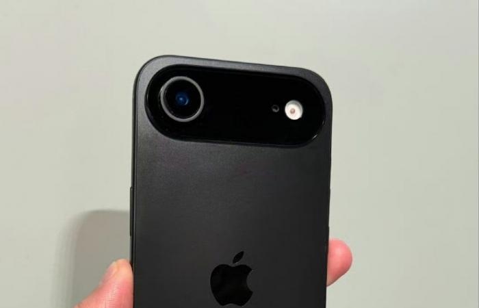 أخبار التكنولوجيا : تسريبات تكشف تصميم iPhone 17 Air ونظام تبريد متطور في iPhone 17 Pro