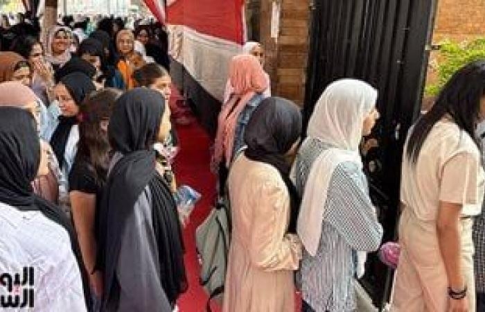 أخبار السياسة : 7 سنوات حبس وغرامة 200 ألف جنيه عقوبة الغش وتسريب الامتحانات
