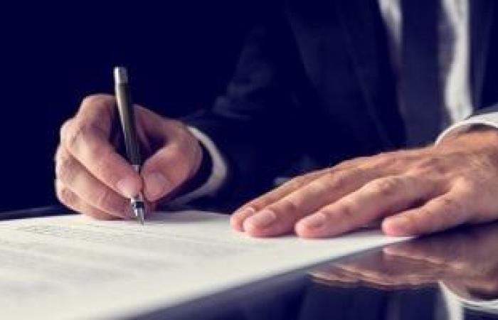 أخبار الاقتصاد : شركات التمويل متناهى الصغر تمنح أكثر مليون عميل 26.8 مليار جنيه