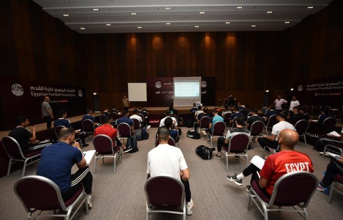 أخبار الرياضة : انطلاق دورة الحصول على رخصة تقنية VAR للحكام باتحاد الكرة.. صور