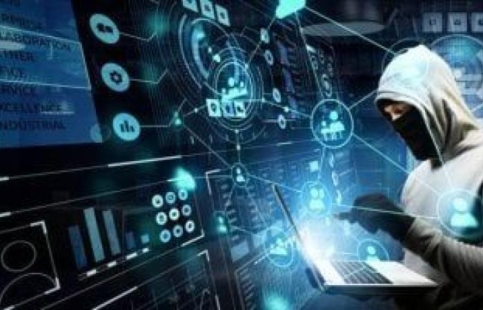 أخبار التكنولوجيا : احذر التطبيقات المزيفة.. كيف تكتشفها قبل أن تخترق هاتفك؟