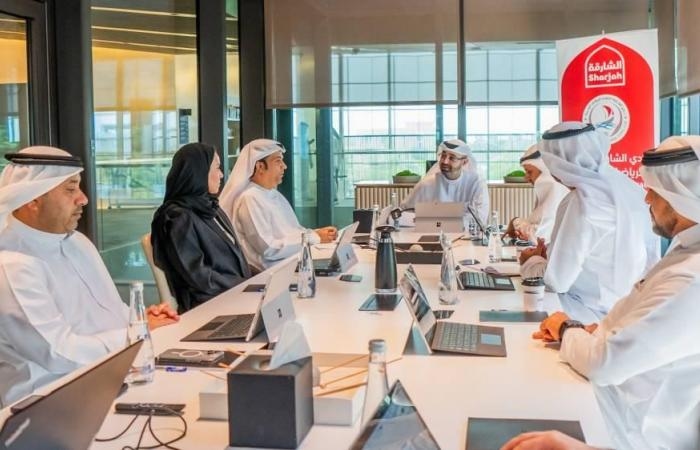 رياضة : «الشارقة البحري» يعتمد مشاركة فريق الشراع والتجديف في بطولات المغرب