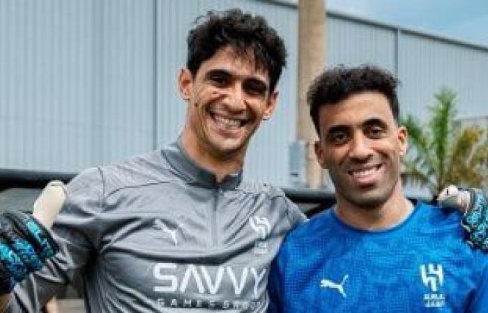 رياضة عالمية : حمد الله يبدأ مشواره مع الهلال ويؤدى مرانه الأول استعدادا لموقعة فلومينينسى