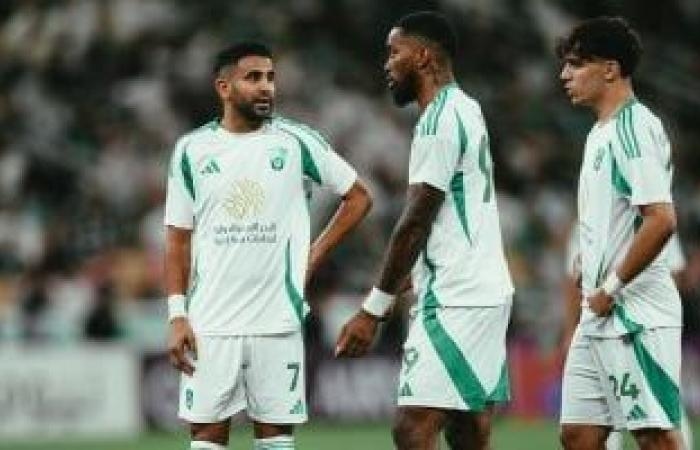 رياضة عالمية : يايسله و3 أجانب ينضمون لمعسكر أهلى جدة فى النمسا
