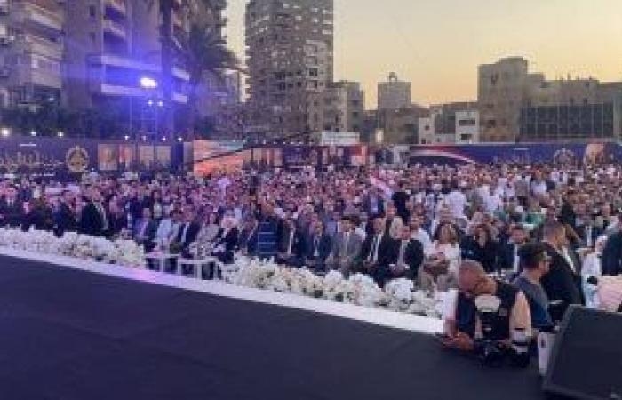 أخبار السياسة : حزب الجبهة الوطنية يكرم التاسعة فى الثانوية العامة بالغربية