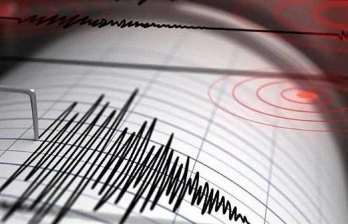 زلزال بقوة 5.5 درجة يضرب منطقة هندوكوش في أفغانستان