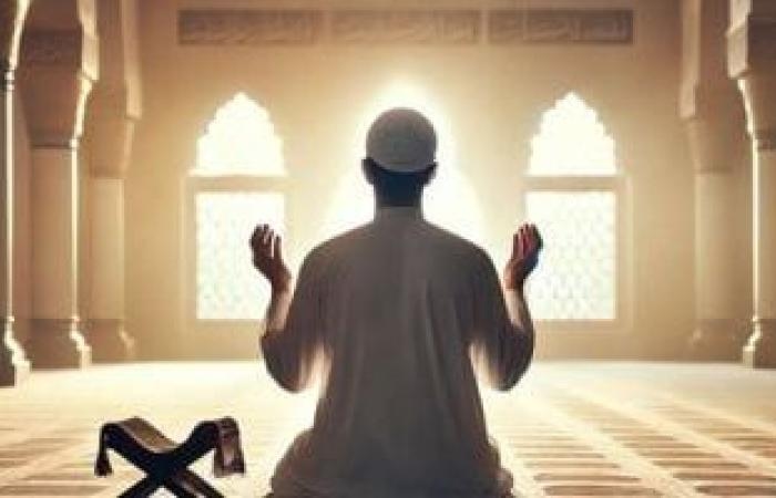 تقارير مصرية : أذكار النوم.."اللهم قني عذابك يوم يبعث عبادك ثلاث مرات"