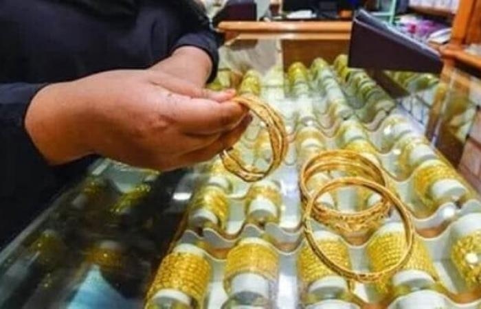 عيار 21 بكامِ النهاردة؟.. مفاجأة جديدة في سعر الذهب اليوم السبت 16 أغسطس 2025