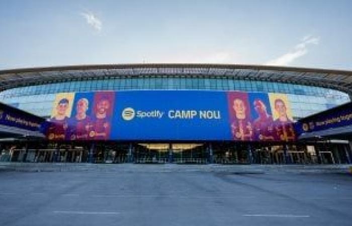 رياضة عالمية : وفد من يويفا يتفقد "كامب نو" اليوم لحسم ملعب برشلونة بدوري أبطال أوروبا