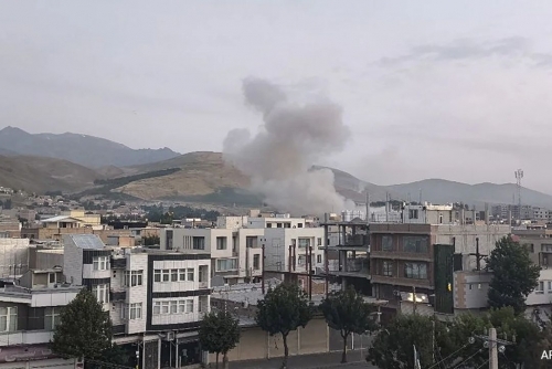 Heavy Blasts, Fire Engulf Shiraz After Israeli Strikes on Alleged Nuclear and Missile Facilities