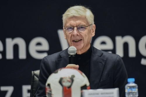 Wenger Vows Better Pitches at 2026 World Cup