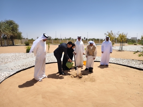 Bahrain and UAE Ministers Discuss Strengthening Cooperation in Municipal and Agricultural Sectors
