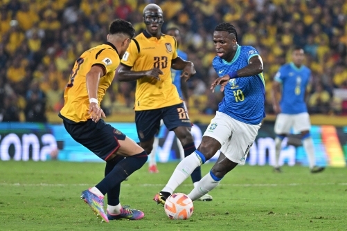 Ancelotti's Brazil stumble in debut